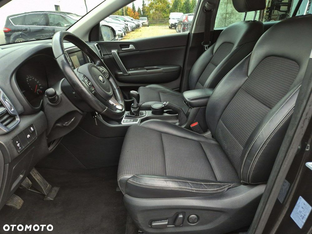 Kia Sportage - 14