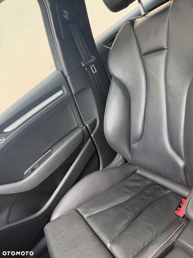 Audi S3 2.0 TFSI Quattro S tronic - 13