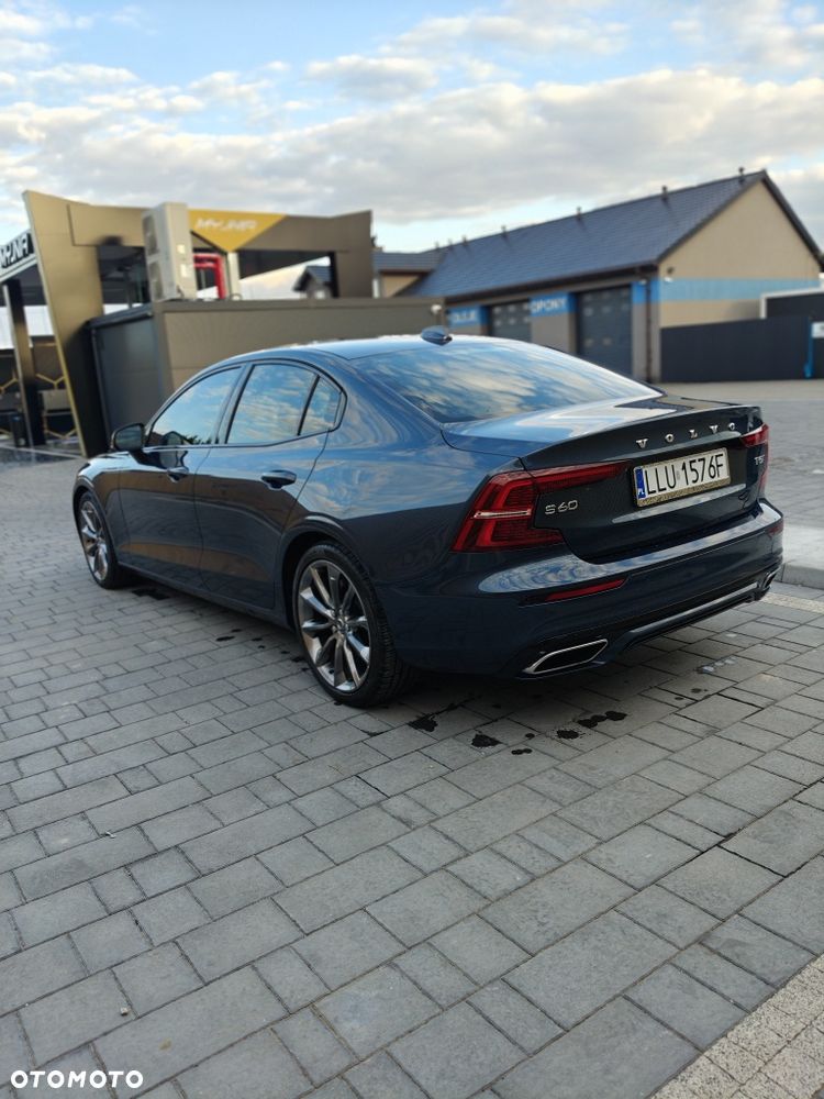 Volvo S60 - 4