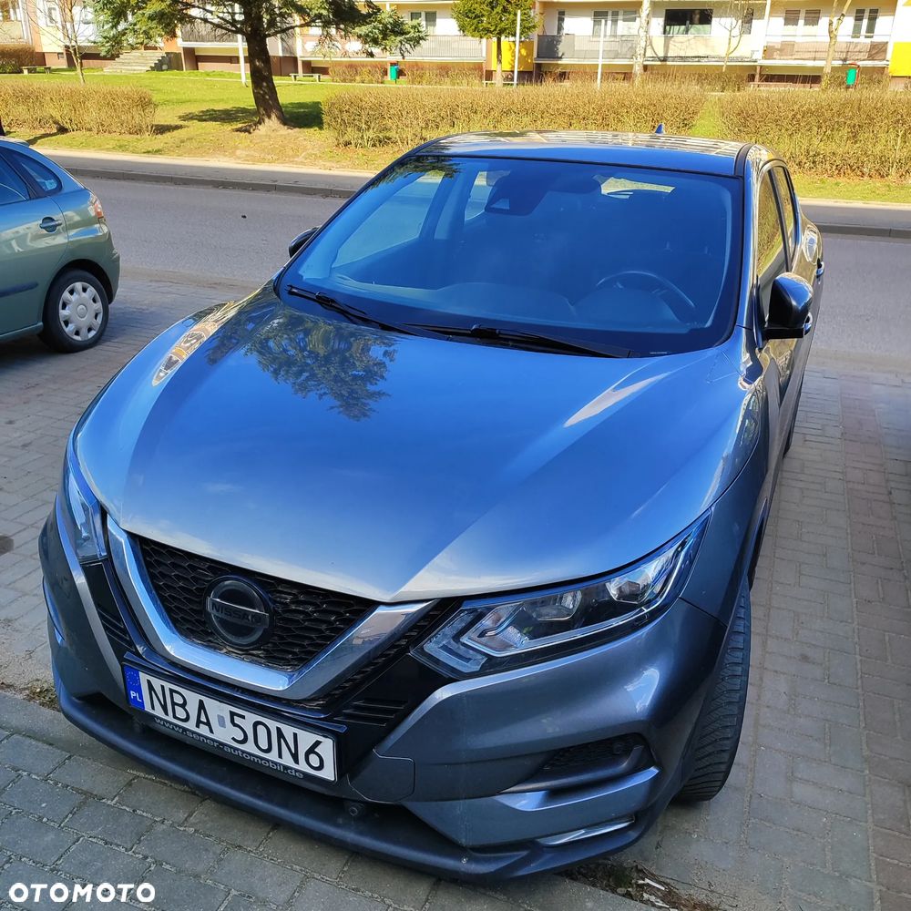 Nissan Qashqai 1.3 DIG-T SHIRO - 1