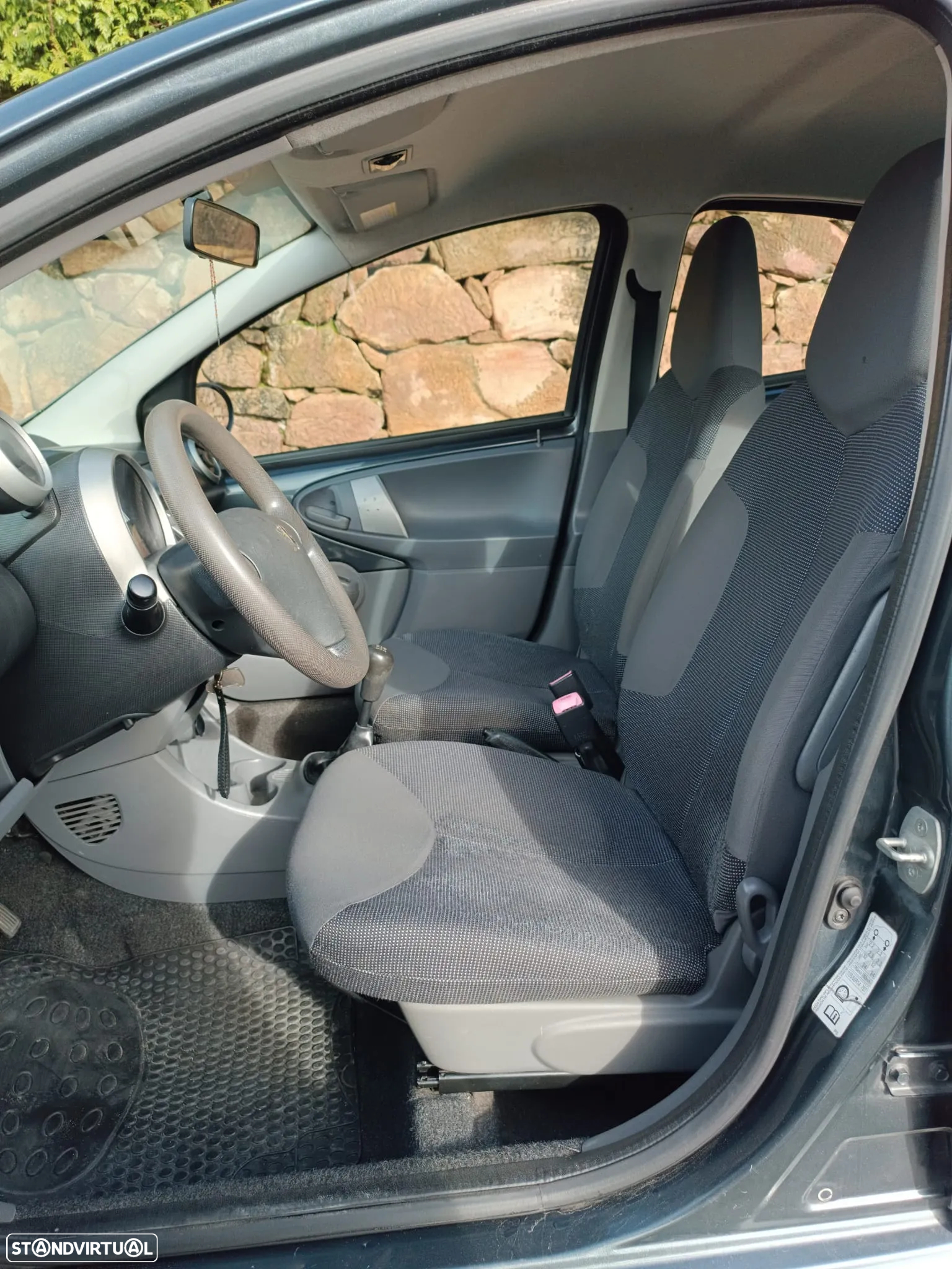 Peugeot 107 1.0 Trendy - 7