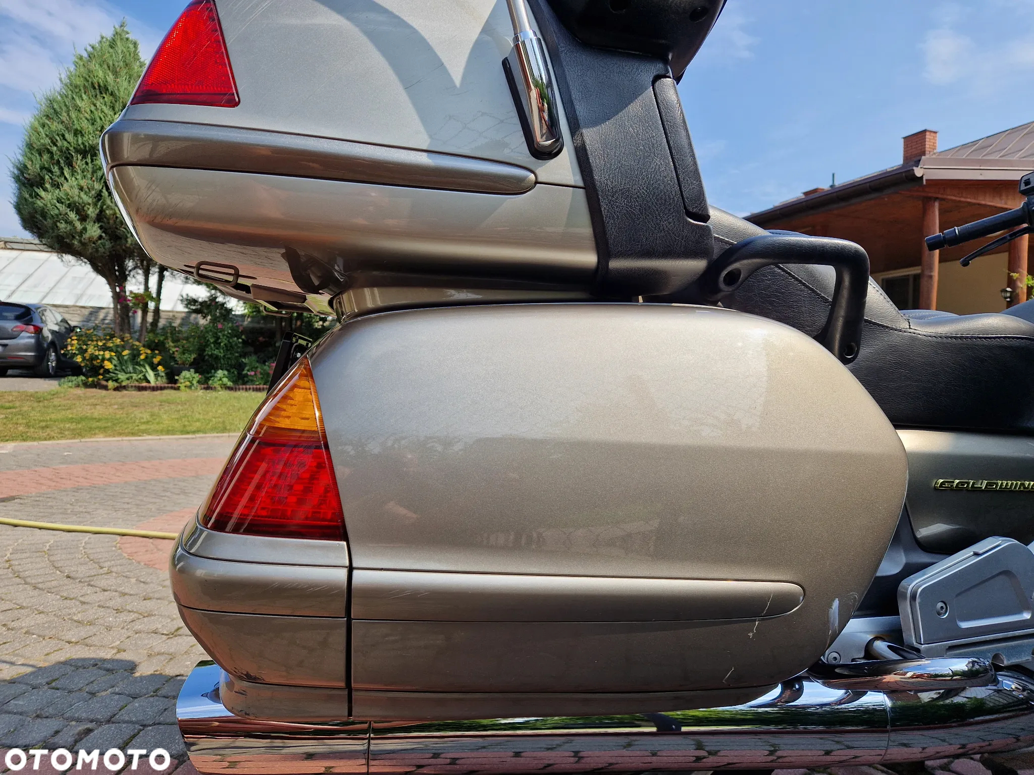 Honda GL - 13
