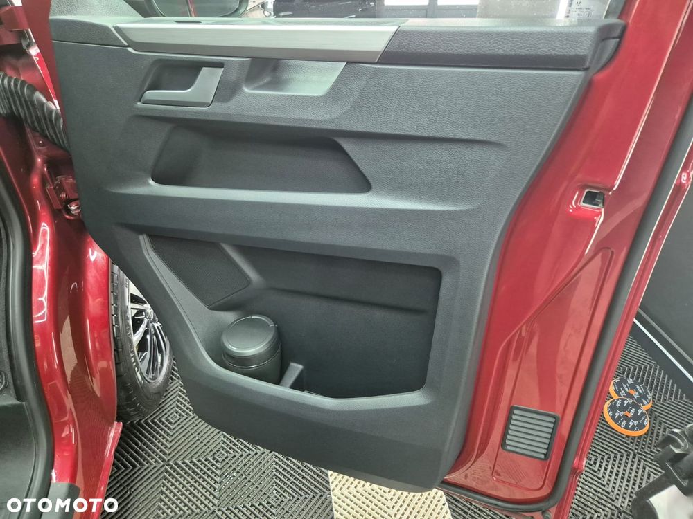 Volkswagen California - 33