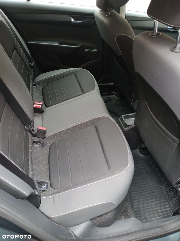 Skoda Fabia 1.0 Ambition - 7