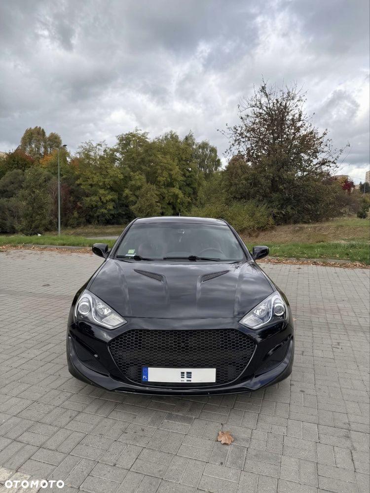 Hyundai Genesis Coupe - 3
