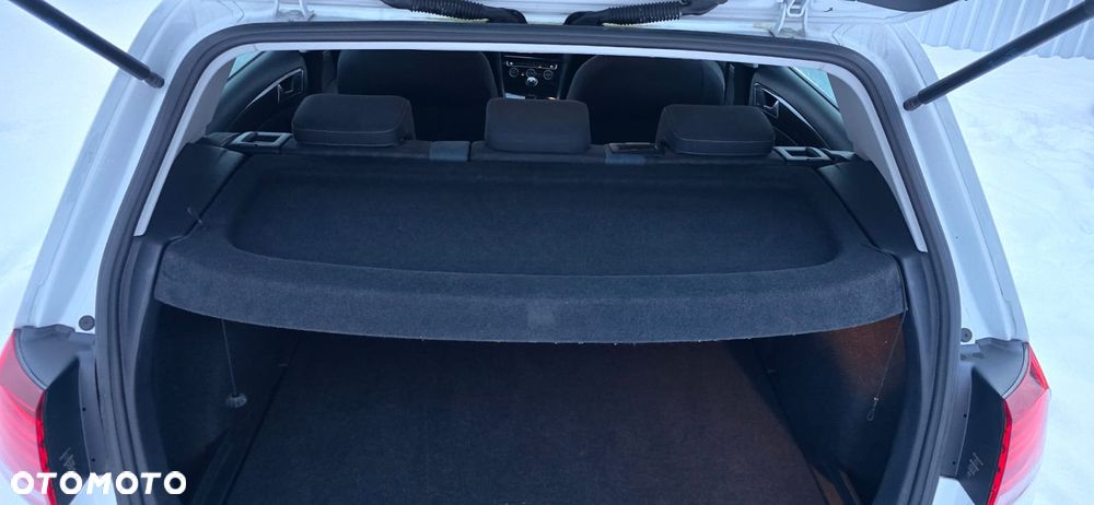 Volkswagen Golf 1.6 TDI SCR IQ.DRIVE - 34