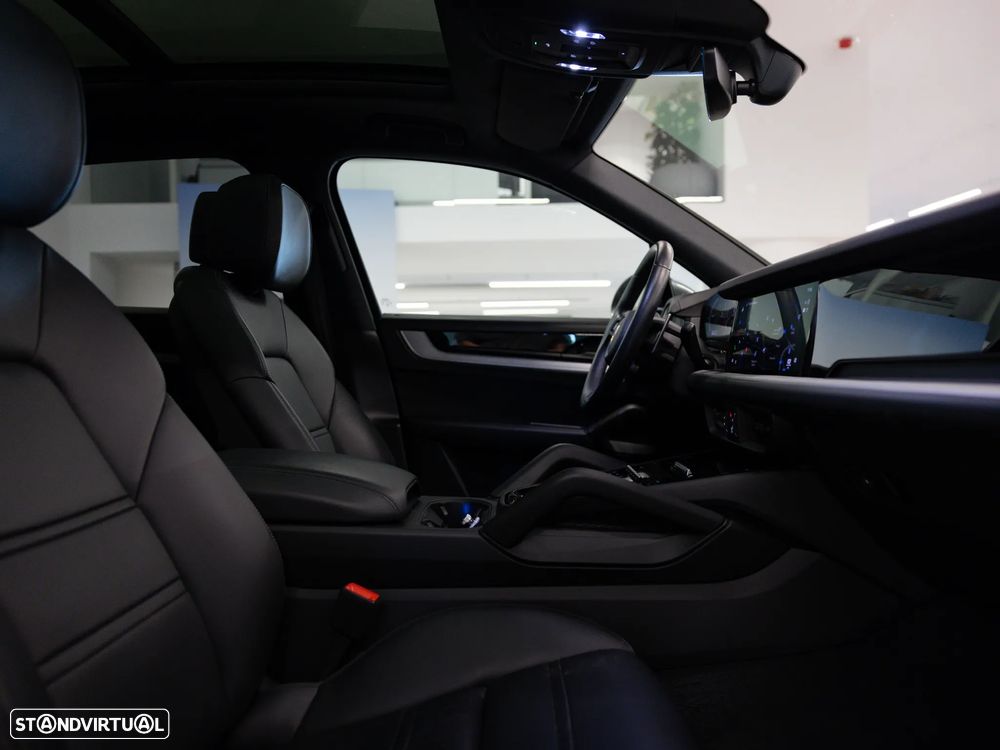 Porsche Cayenne E-Hybrid - 24