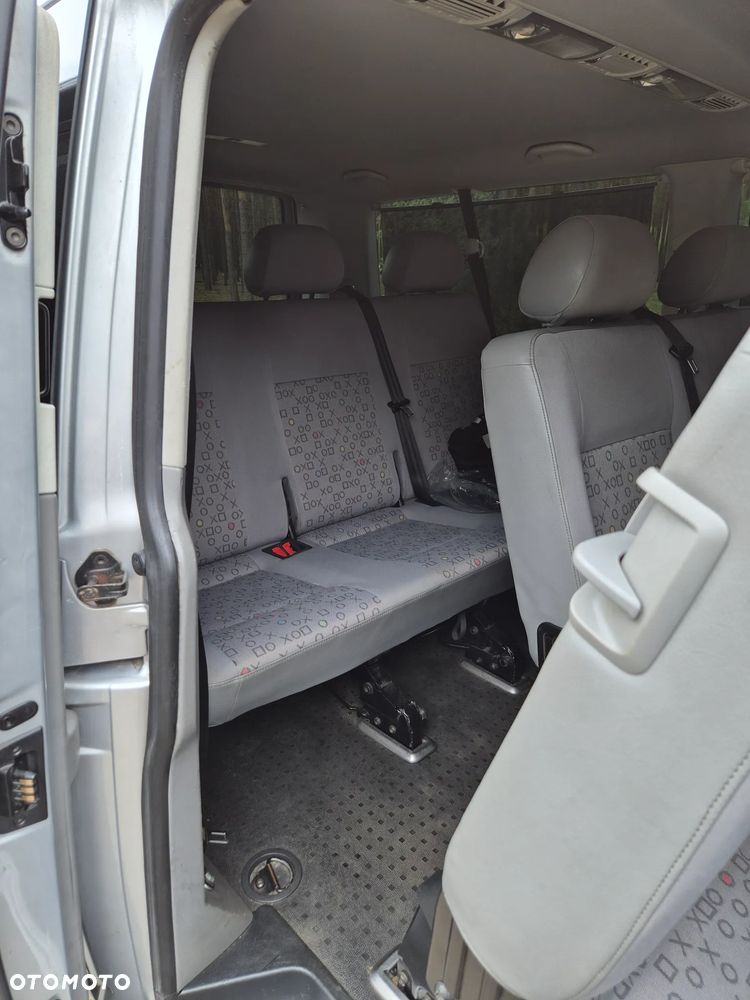 Volkswagen Caravelle L1 Trendline - 34