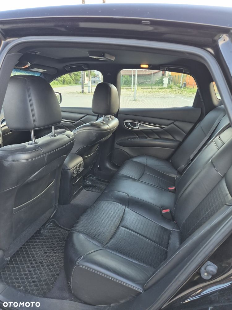 Infiniti M M37 S - 8