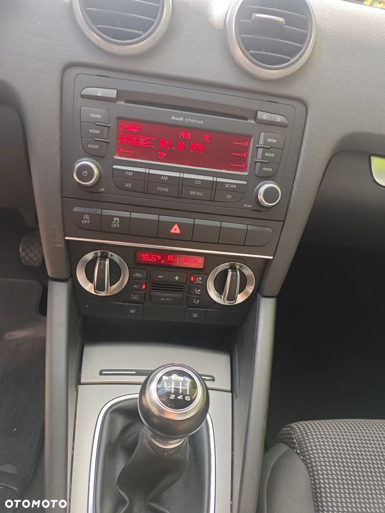 Audi A3 3-drzwiowe 2.0 TDI DPF Attraction - 18