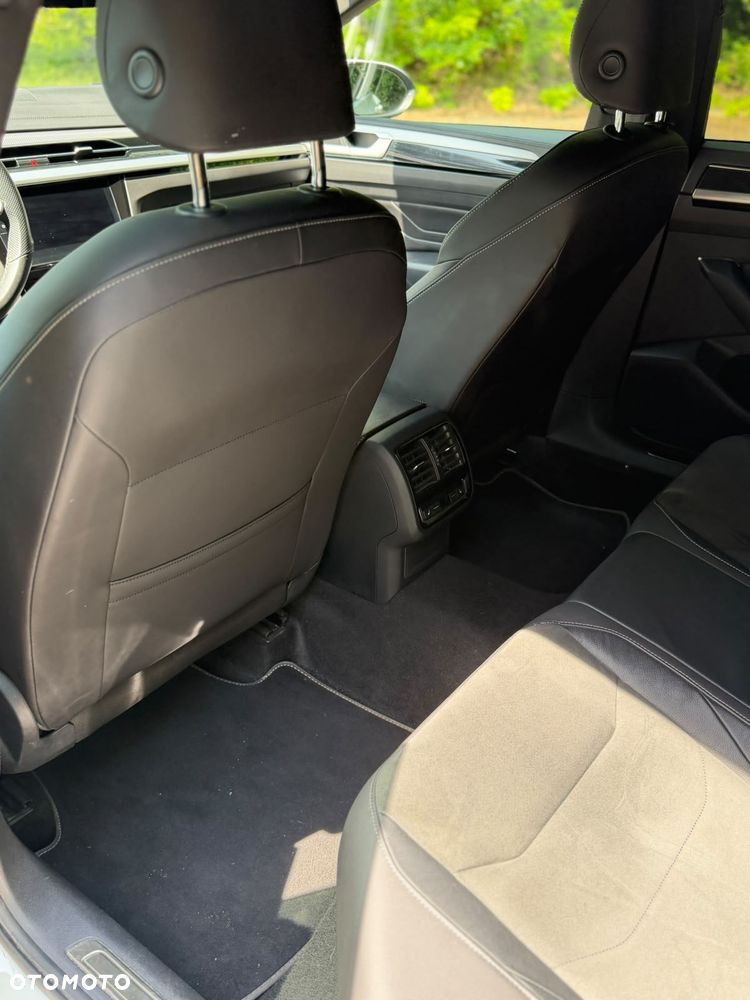 Volkswagen Arteon 2.0 TSI R-Line DSG - 38
