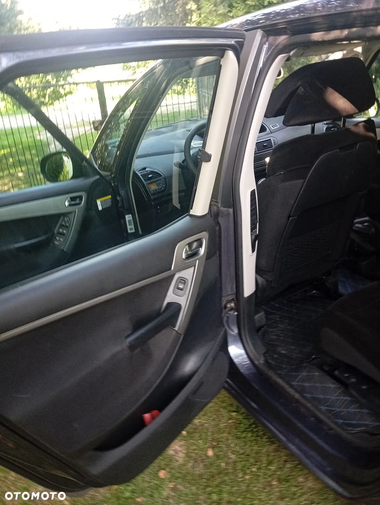 Citroën C4 Picasso - 15