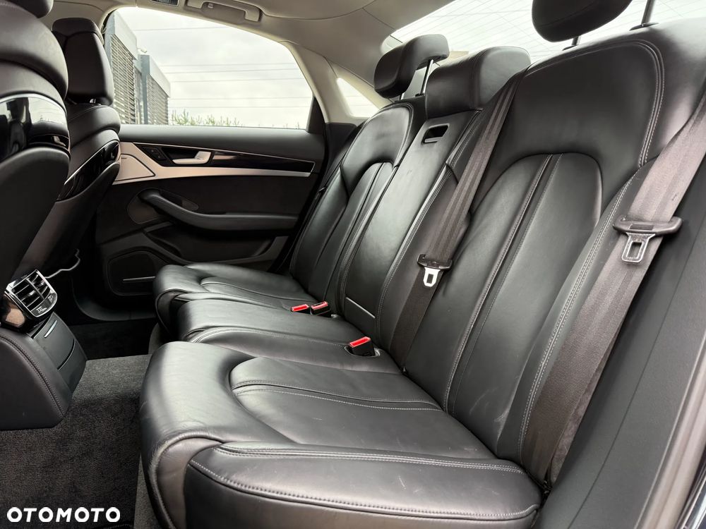 Audi A8 3.0 TFSI quattro tiptronic - 13