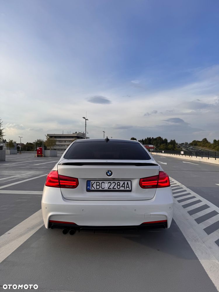 BMW Seria 3 330d M Sport Shadow - 6