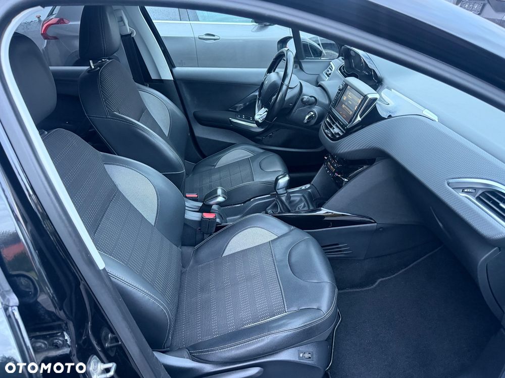 Peugeot 2008 1.6 BlueHDi Allure - 19
