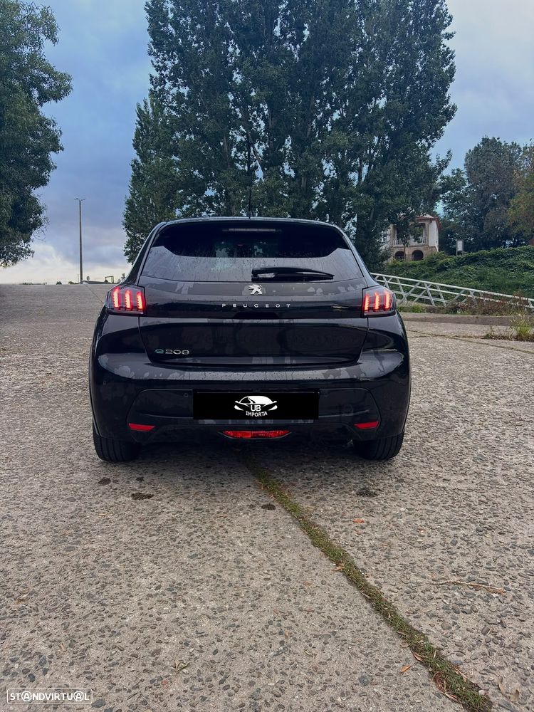 Peugeot e-208 Allure Pack - 5