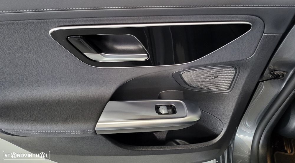 Mercedes-Benz C 300 - 4