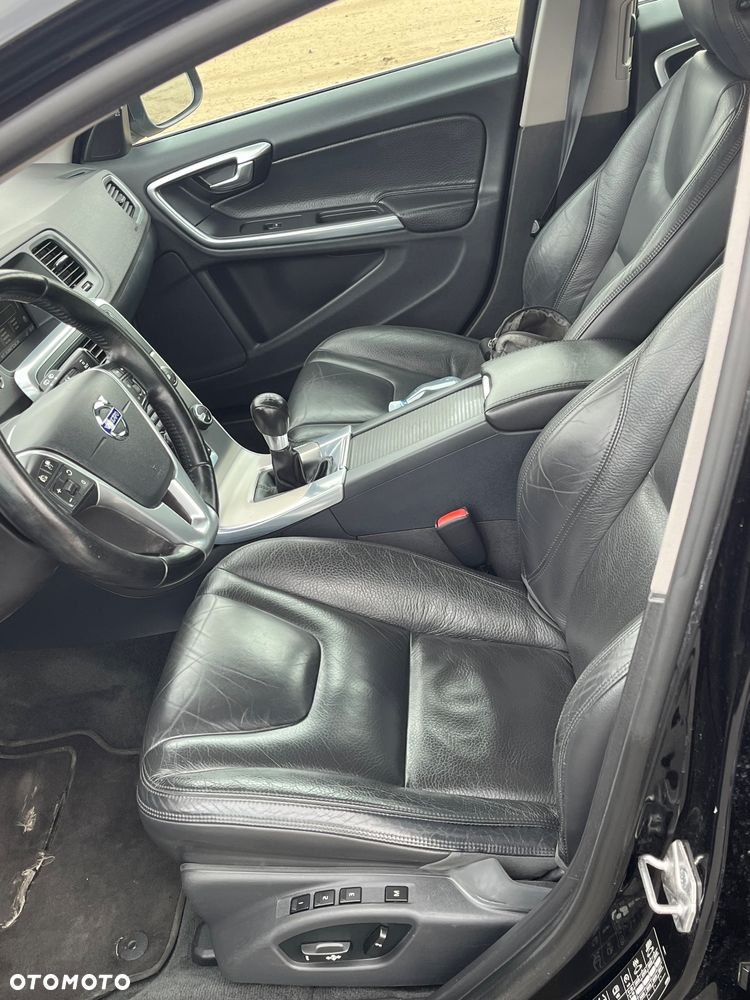 Volvo V60 D4 Edition Pro - 8