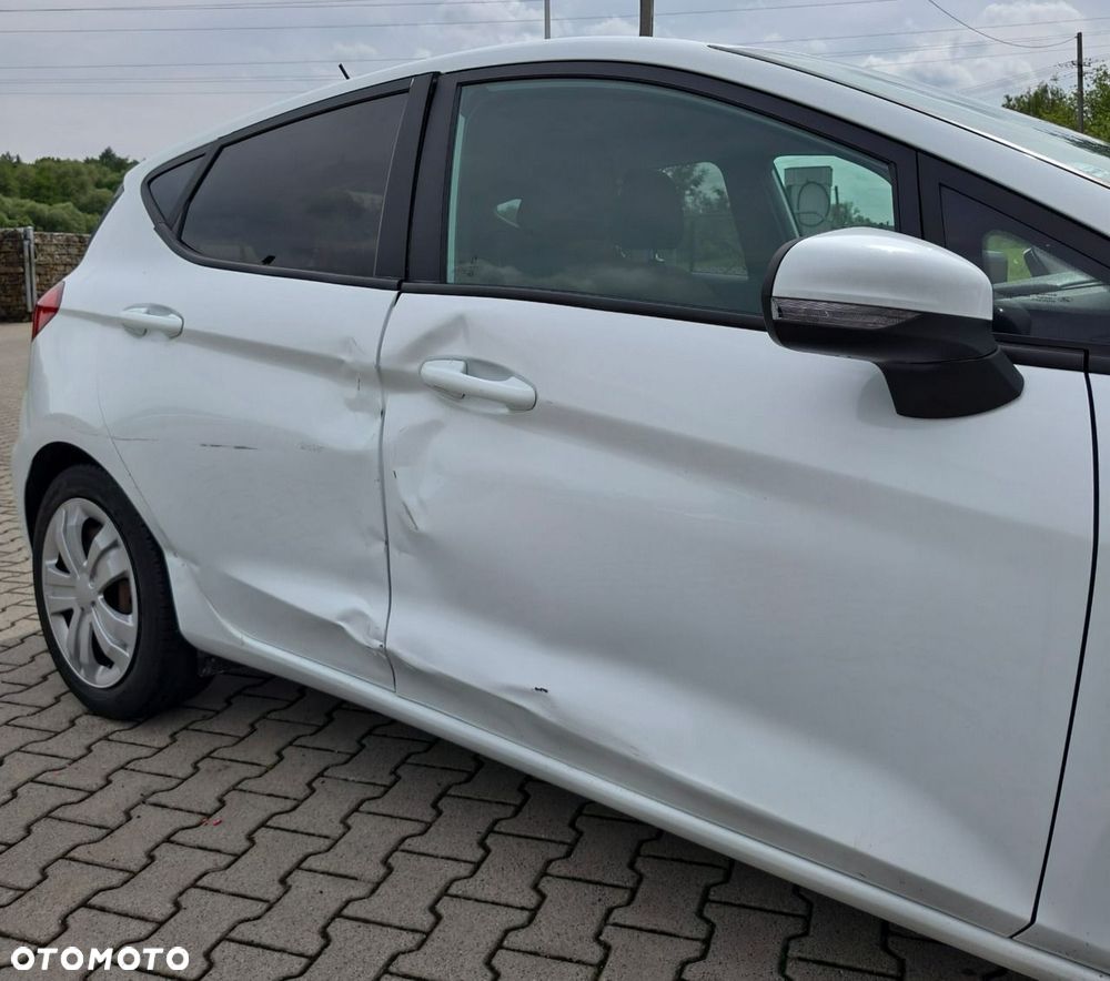 Ford Fiesta - 22