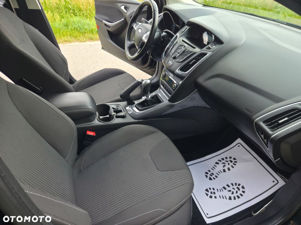 Ford Focus 1.0 EcoBoost Start-Stopp-System TREND - 18