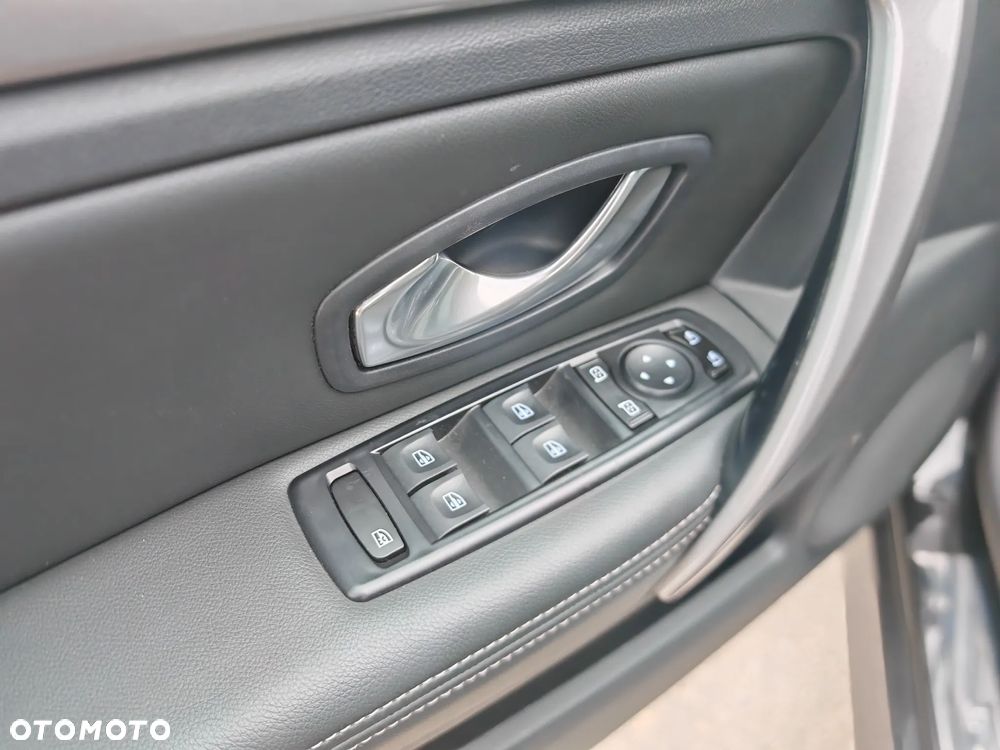 Renault Laguna Grandtour dCi 180 FAP GT - 9