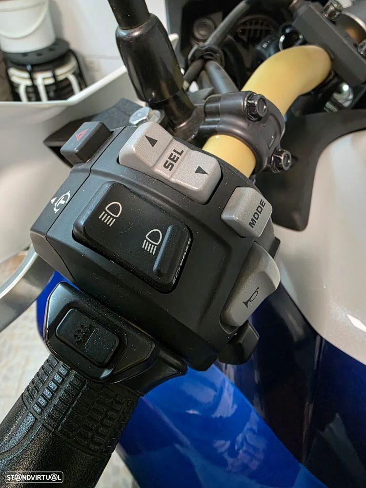 Honda Africa Twin Adventure sports 30 anos - 7