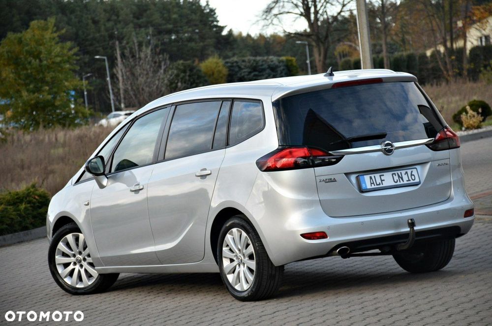 Opel Zafira - 12