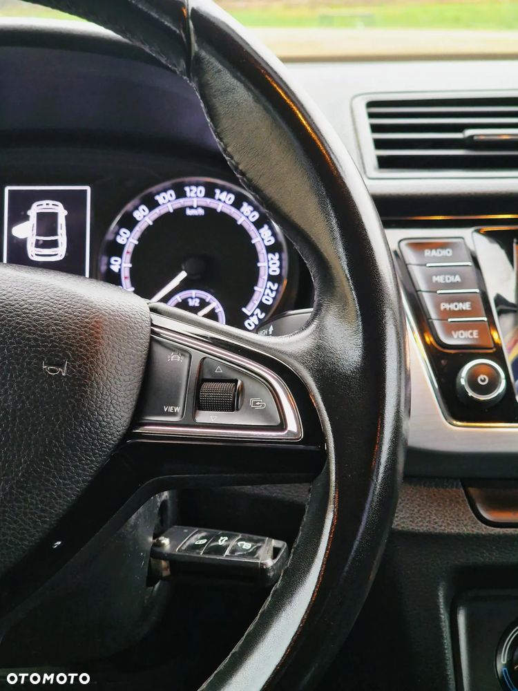 Skoda Fabia 1.0 TSI Ambition - 16