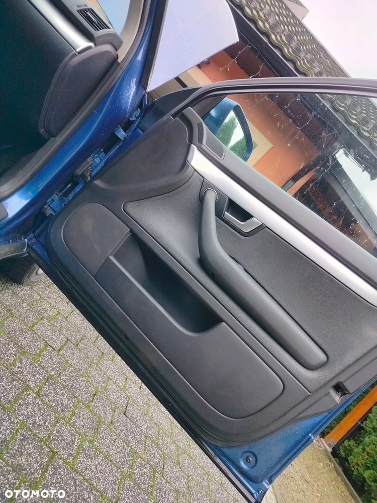 Audi A4 Avant 2.0 TDI - 6