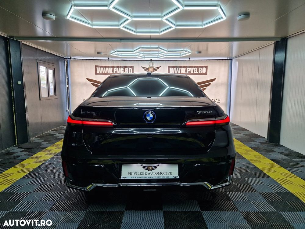 BMW Seria 7 750e xDrive AT PHEV - 6