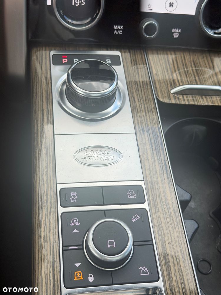 Land Rover Range Rover - 26