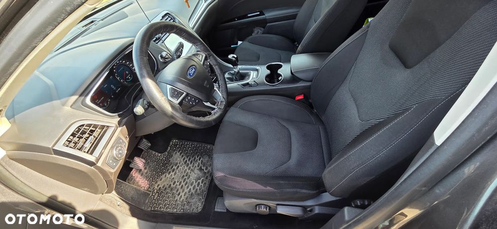 Ford Mondeo 2.0 EcoBlue Titanium - 4