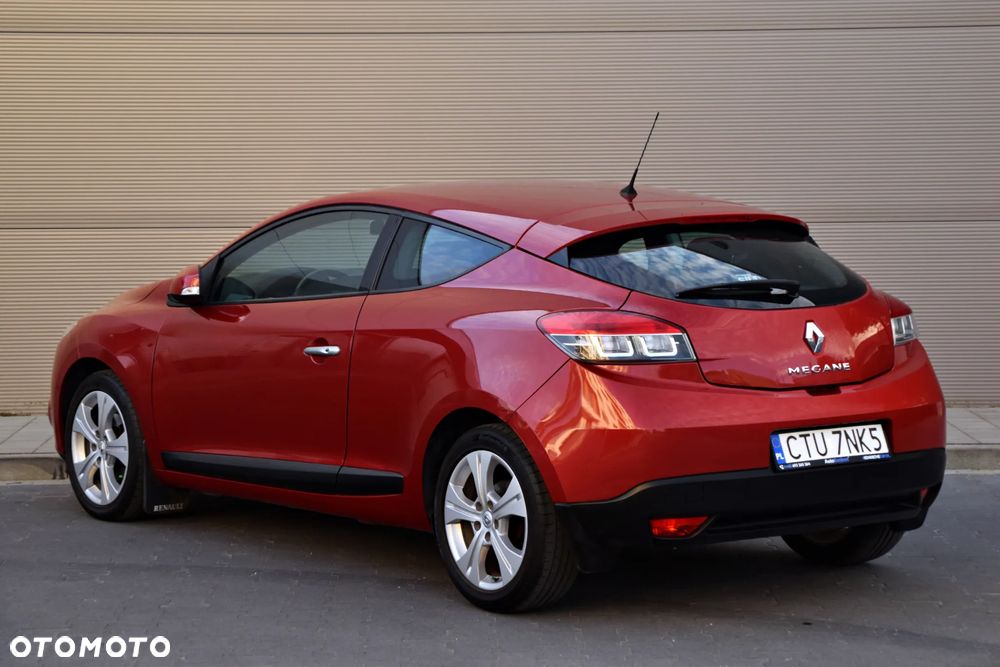 Renault Megane 1.6 16V 110 Dynamique - 3