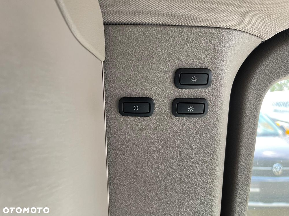 Volkswagen California - 40