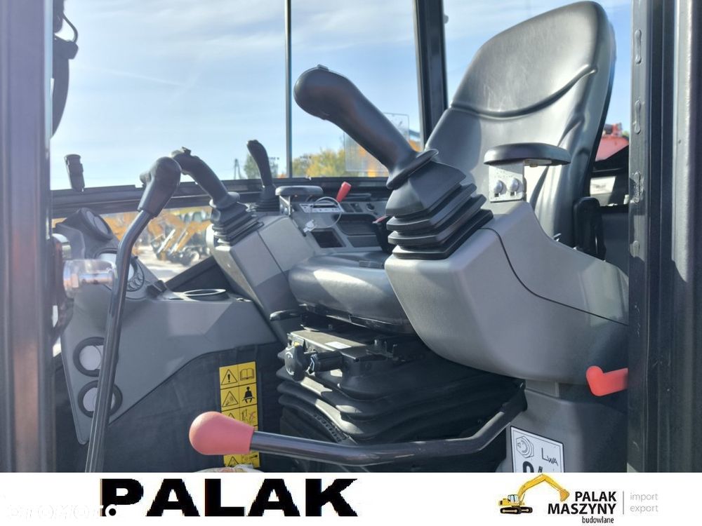 Bobcat Mini koparka  BOBCAT E 27 ,  2024 rok - 10