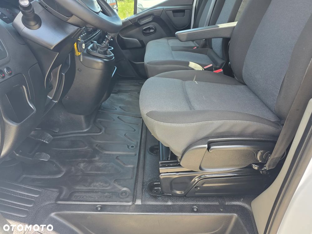 Renault MASTER 2,3 DCI 165 KONNA SKRZYNIA 4,5M BLIŻNIAKI DO 3,5T 144T/KM PRZEBIEGU KLIMA ROZSTAW OSI 4,3M GWARANCJA - 13