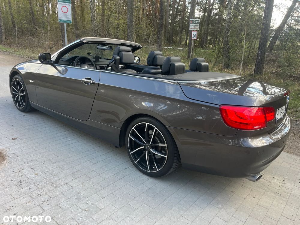 BMW Seria 3 320d - 10