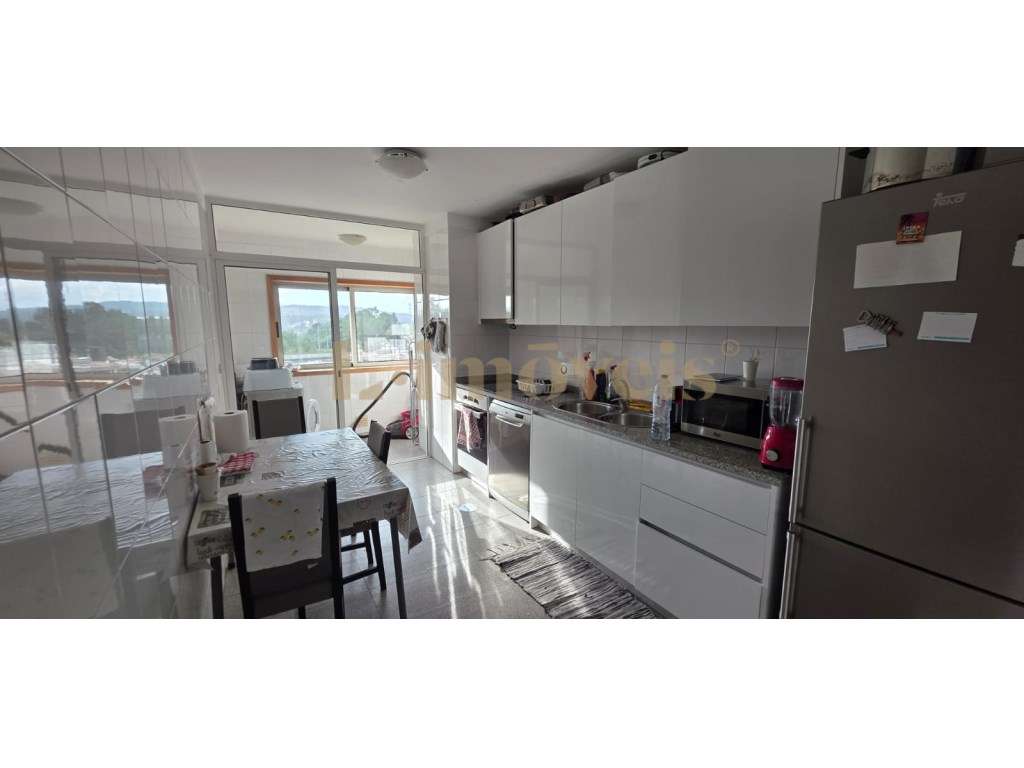 APARTAMENTO T2, JUNTO A CESPU, EM GANDRA, PAREDES - Grande imagem: 2/6