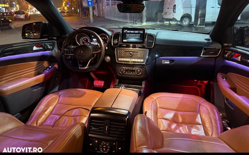 Mercedes-Benz GLE - 14