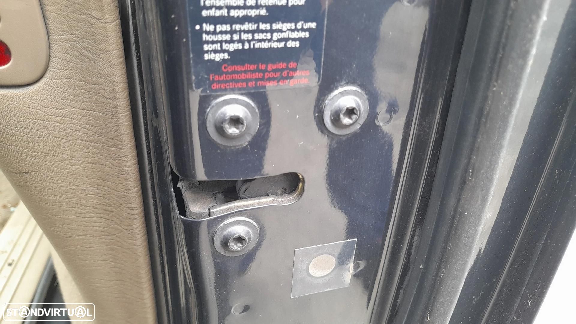 Fechadura / fecho porta frente direito CHRYSLER Voyager IV (RG, RS) - 1