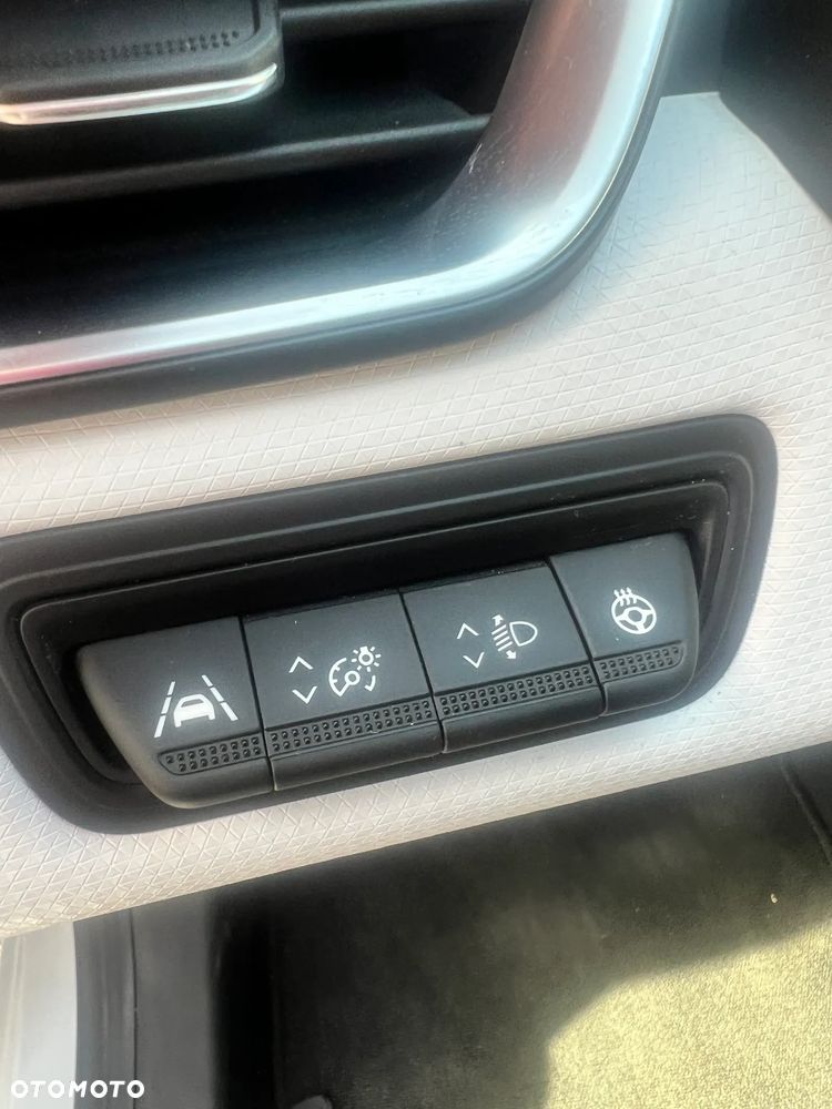 Renault Clio - 12