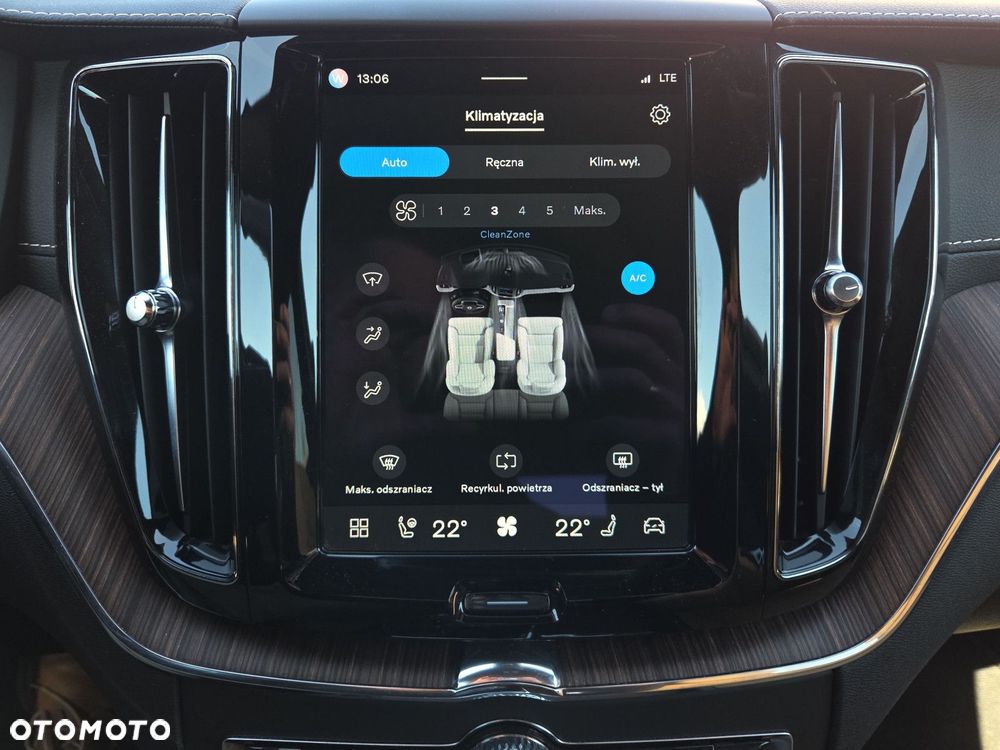 Volvo XC 60 - 18
