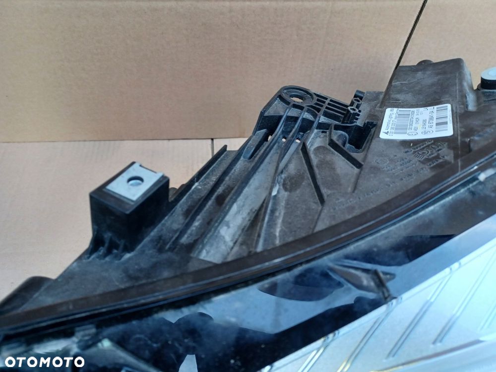 full led przedni lewy bmw 2 f46 lift lci lampa 030129023307 - 13