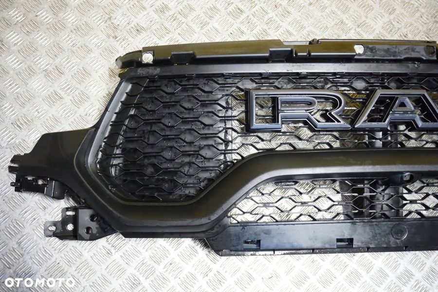 DODGE RAM TRX 1500 2019 - 2024 Atrapa Przód Grill USA - 3