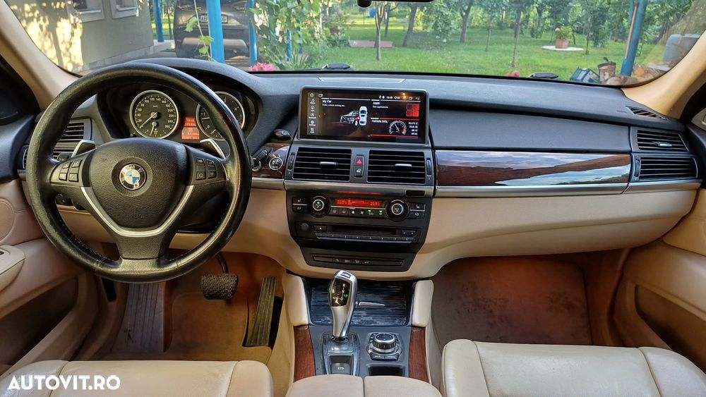 BMW X6 - 11