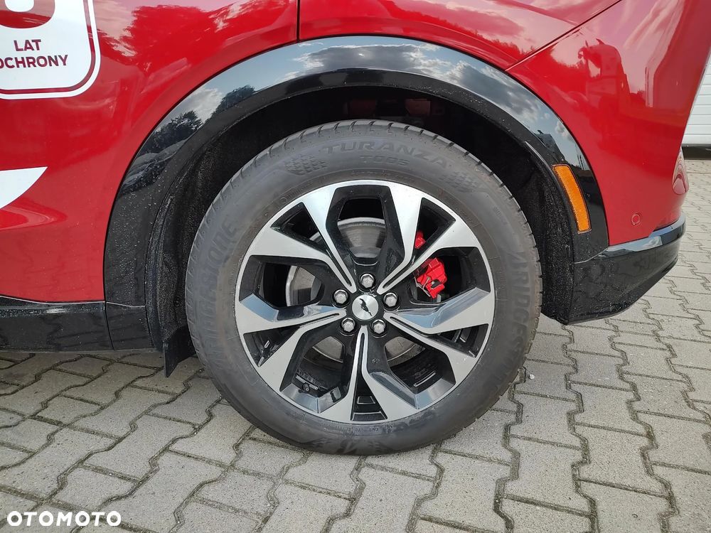 Ford Mustang Mach-E AWD PREMIUM - 16