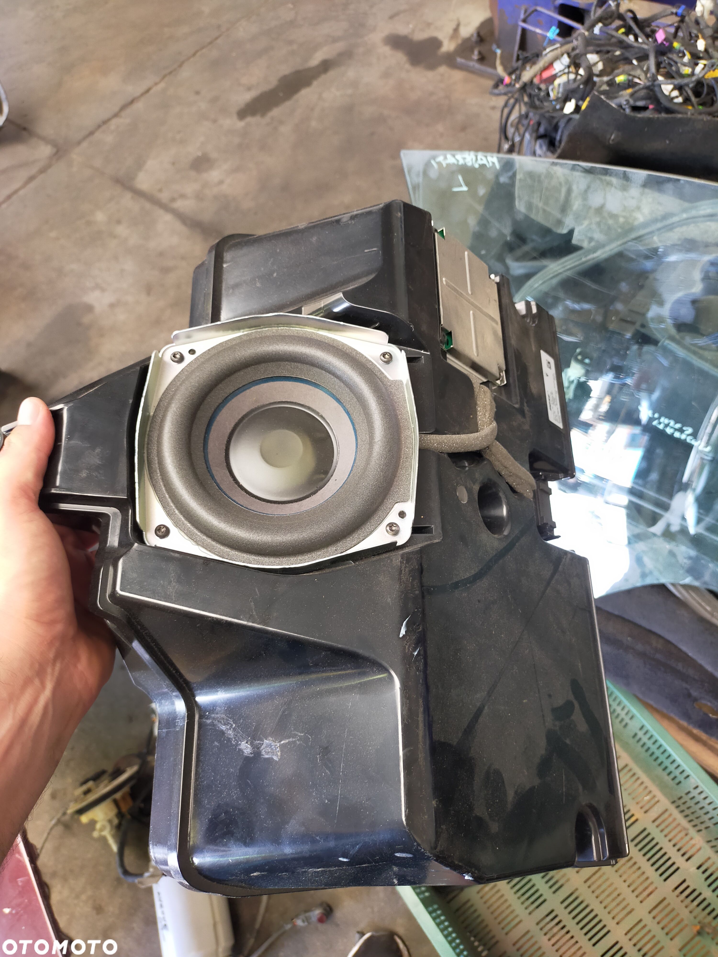 Maserati Granturismo Subwoofer Głośnik Bose 67071100 - 1