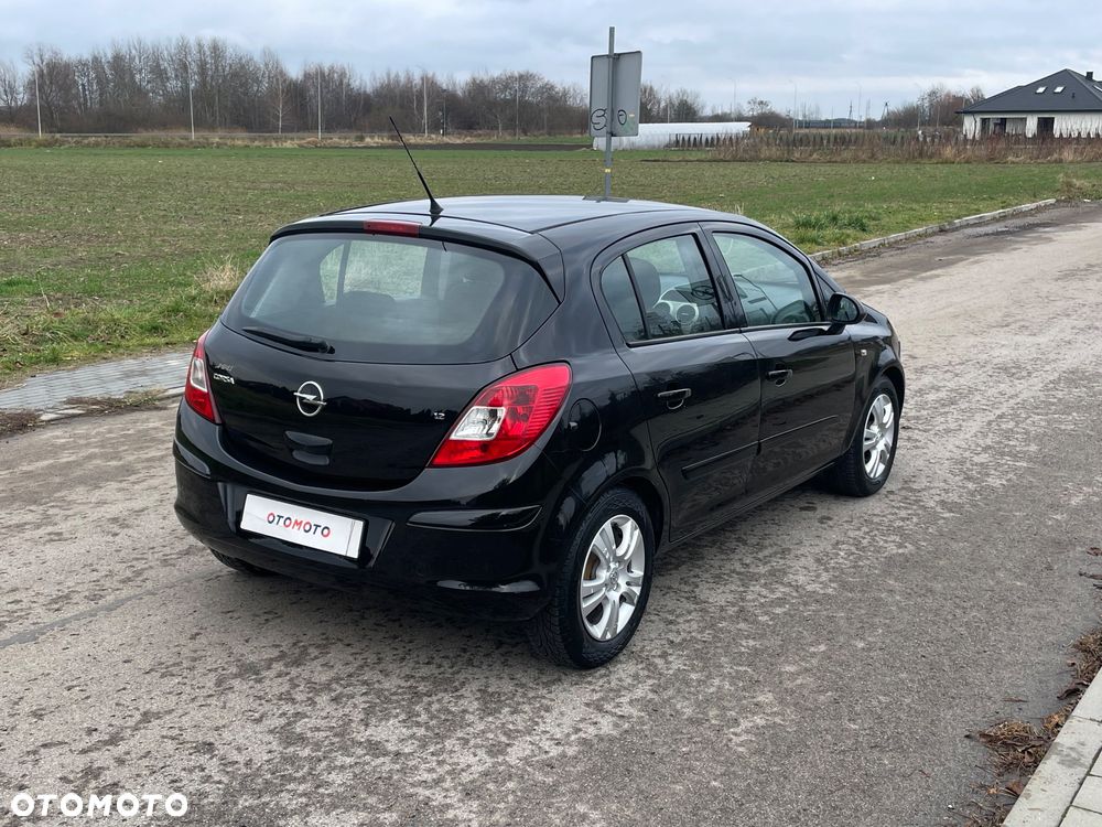 Opel Corsa 1.2 16V - 31