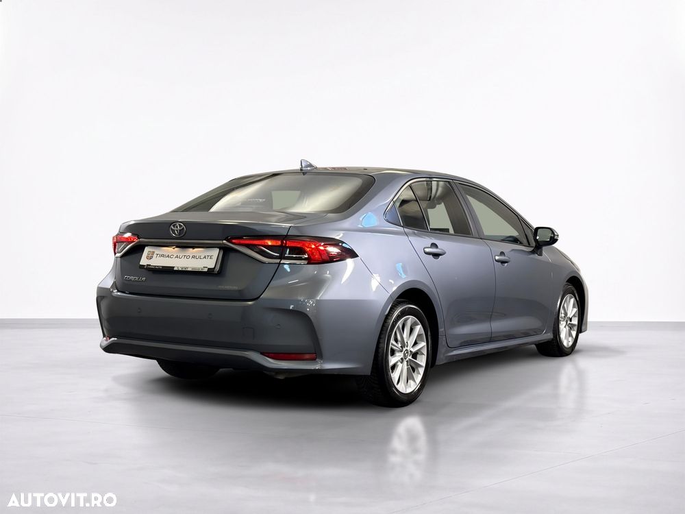Toyota Corolla - 6
