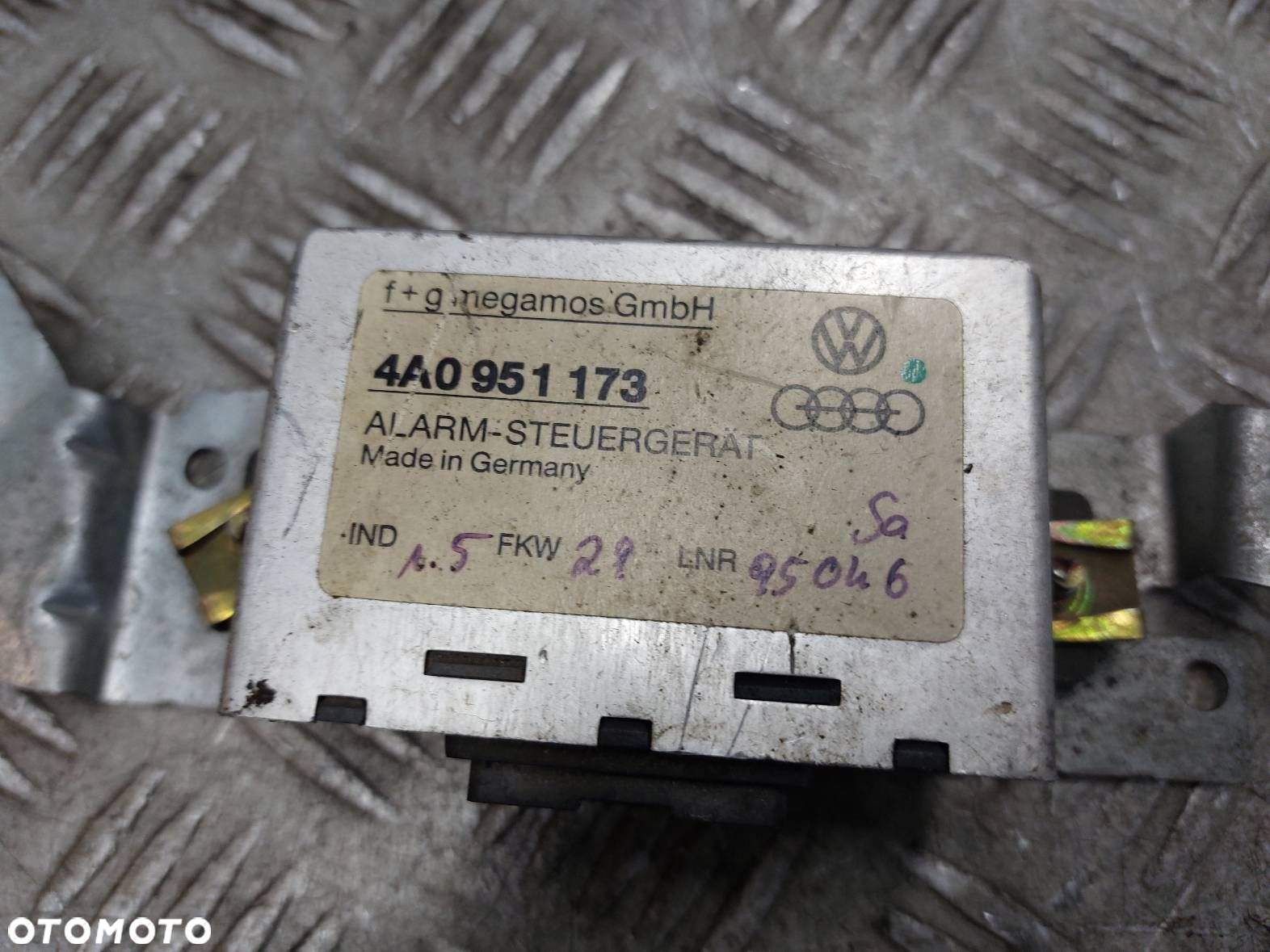 ZESTAW STARTOWY AUDI A6 C4 2.5 TDI 4A0907401P 4A0905851E - 5